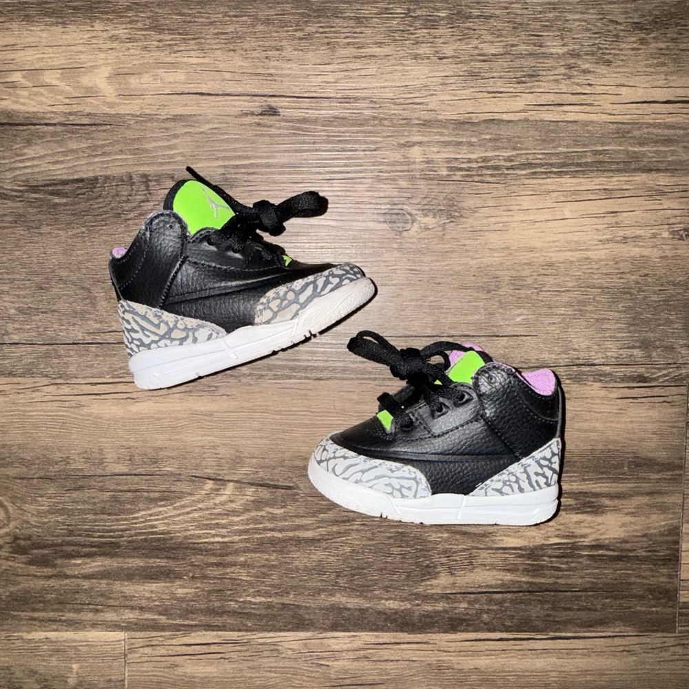 Nike Air Jordan 3 Retro SE (TD) Black/White/Green DA2305-003 US Toddler Size 4c